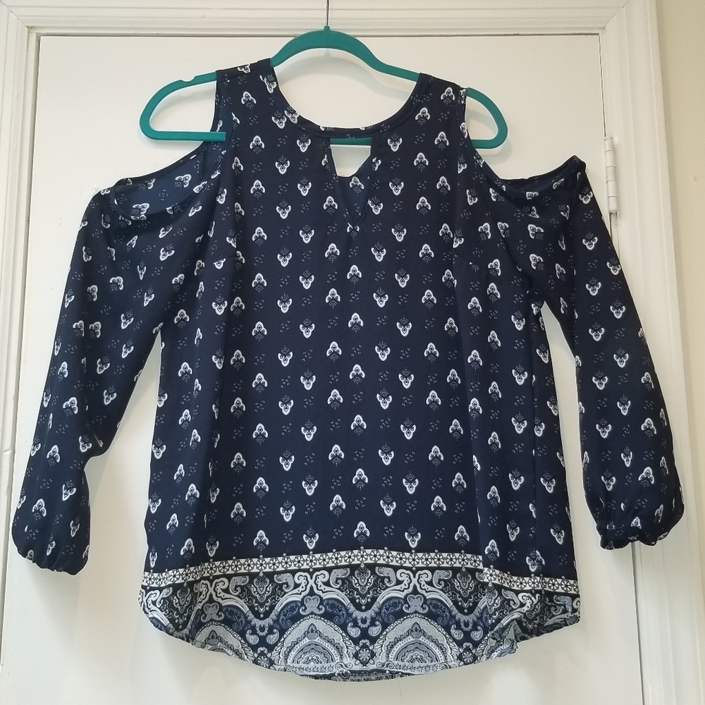 Rue21 Cold-Shoulder Long Sleeve Blouse